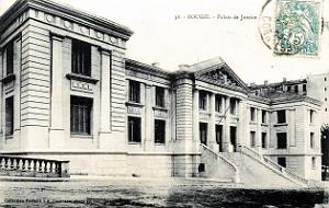 Bougie - Palais de Justice du cote gauche